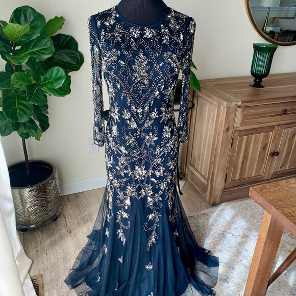 Adrianna Papell Navy Formal Gown Size 4 - Picture 1 of 7